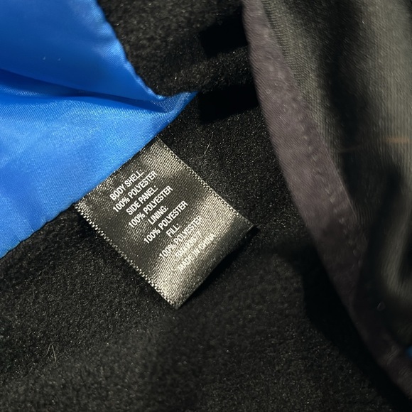 Women’s Puffy Vest Xersion Size Medium - Picture 4 of 8